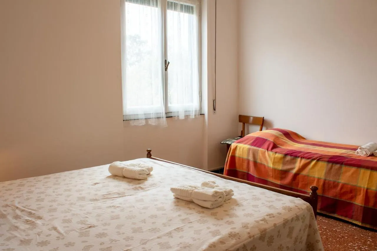 Appartamento Posto Auto E Vista Magnifica Relax A 900 Metri Dal Mare Borgio Verezzi