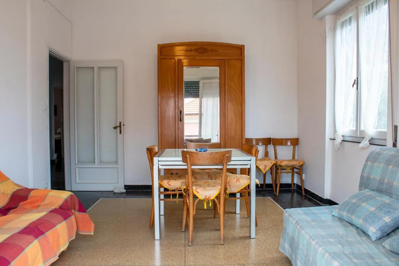 Appartamento Posto Auto E Vista Magnifica Relax A 900 Metri Dal Mare Borgio Verezzi